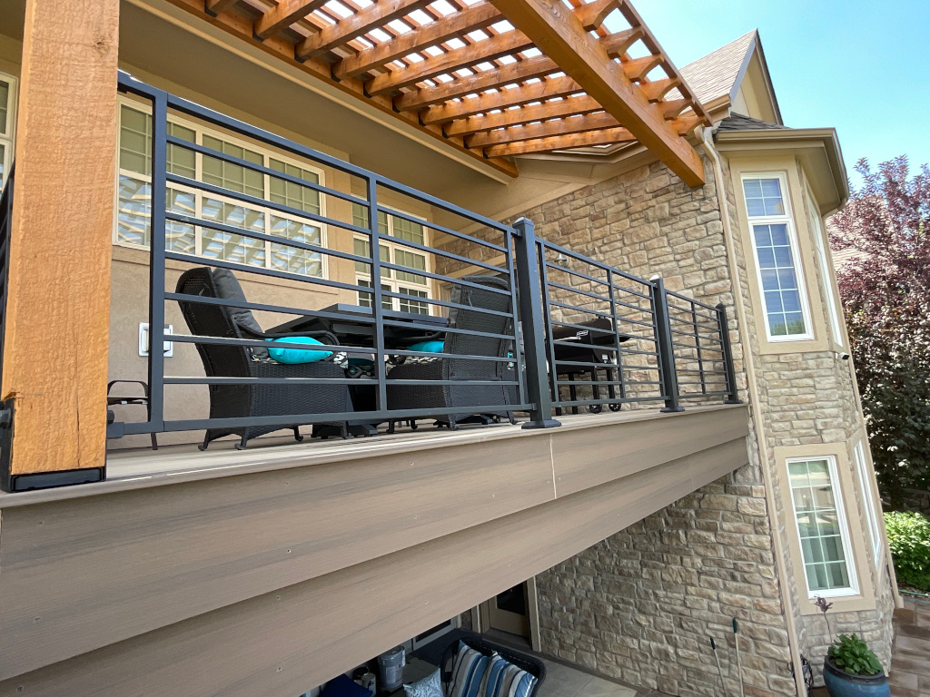 Deck builder photo of a Colorado deck project in progress or completed